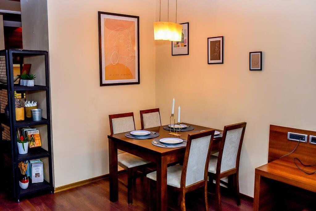 Sea View Apartment Next To Sea Garden And Beach Varna Esterno foto