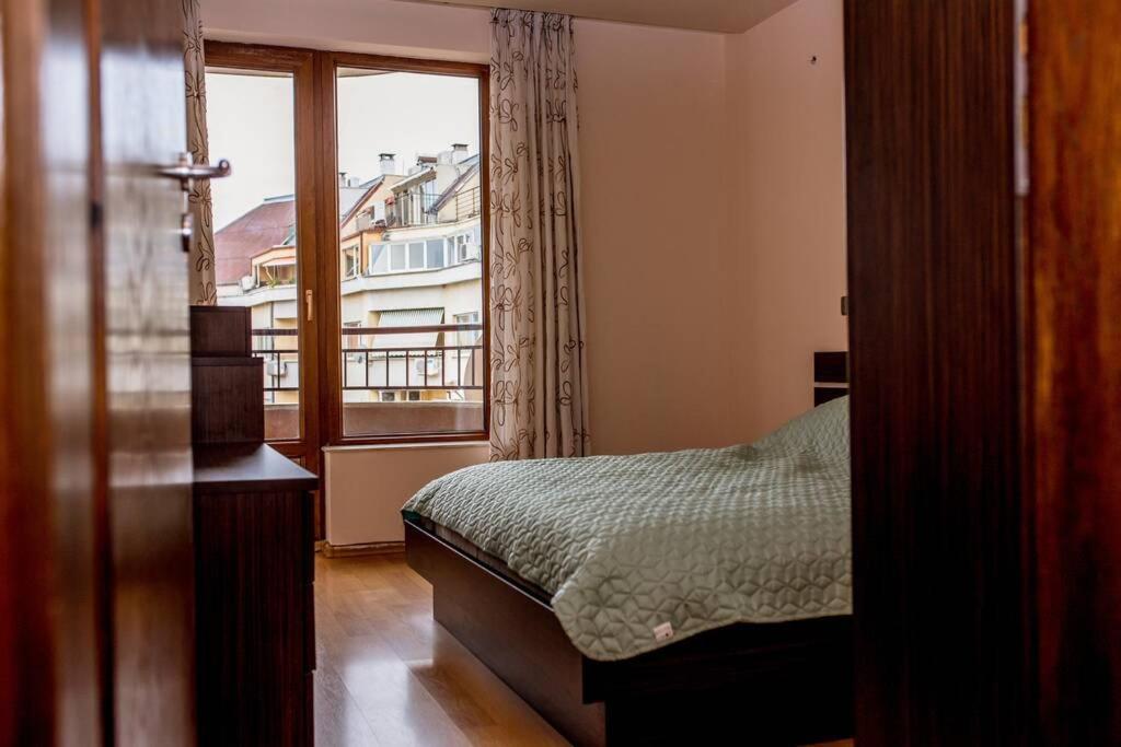 Sea View Apartment Next To Sea Garden And Beach Varna Esterno foto