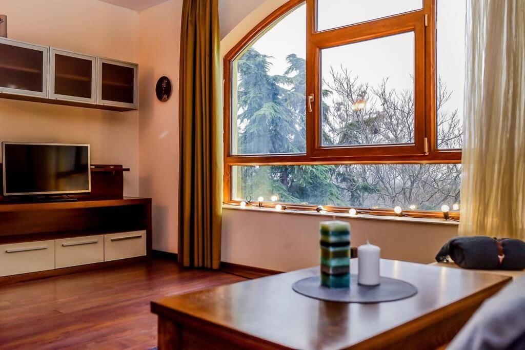 Sea View Apartment Next To Sea Garden And Beach Varna Esterno foto